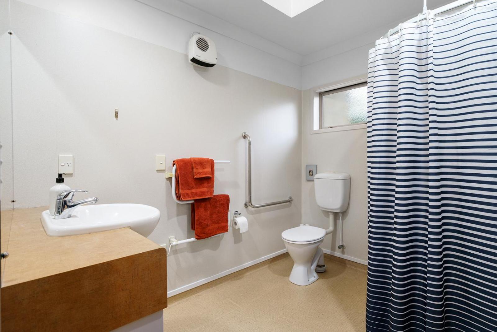 Sunny, Quiet, 2-Bedroom Unit In Fabulous Location! ケンブリッジ エクステリア 写真